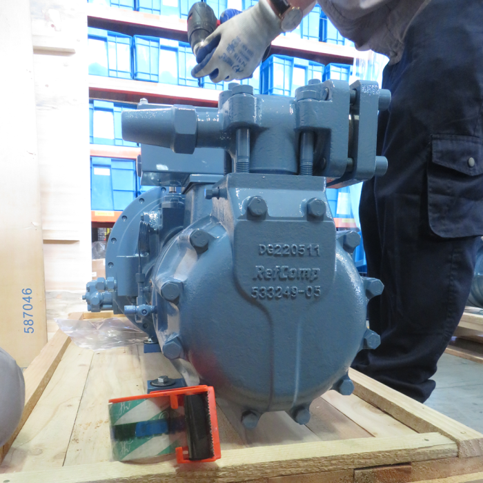 RefComp screw compressor